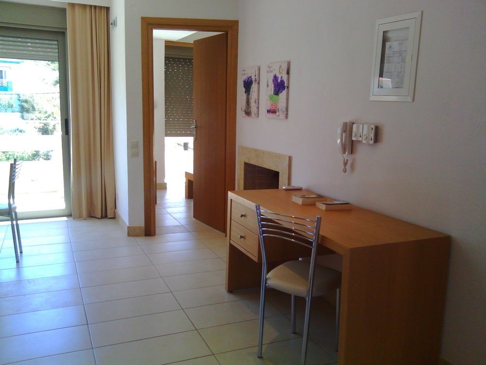 Maria Apartments Agia Pelagia  Buitenkant foto